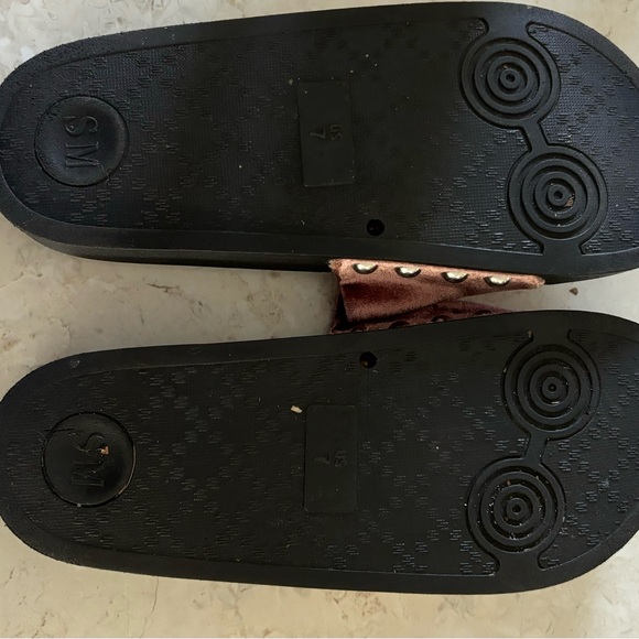 Steve madden slides super cute size 7 - Picture 2 of 4
